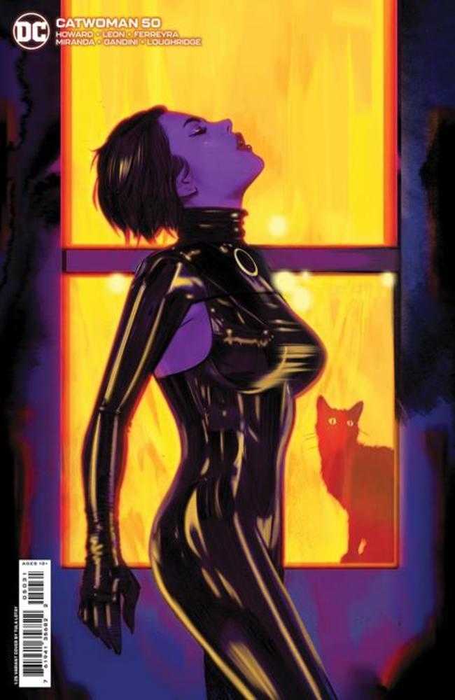 Catwoman #50 Cover E 1 in 25 Tula Lotay Card Stock Variant